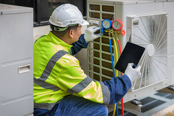 Professional Heat Pump Repair technician working in Elmer, NJ